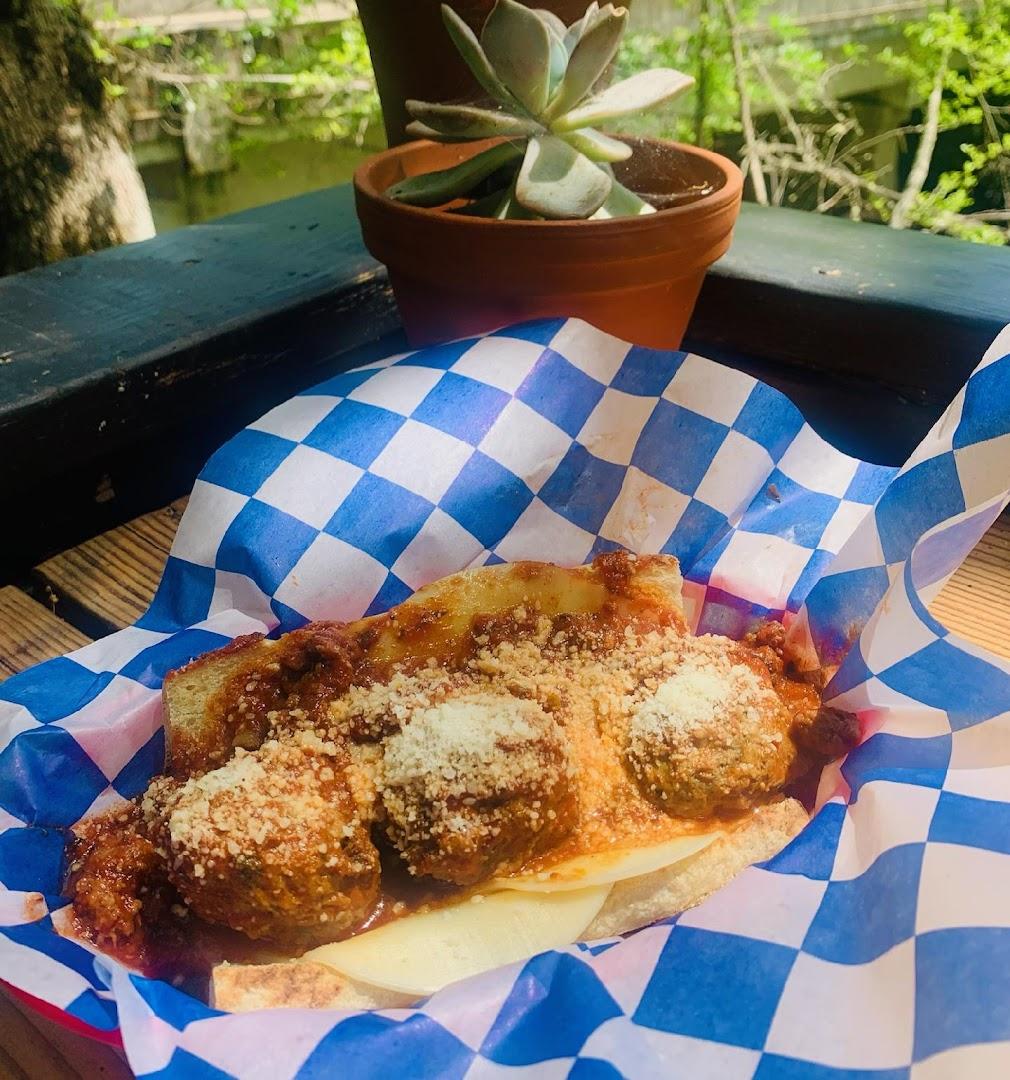 Creekside Pizza And Pastaria